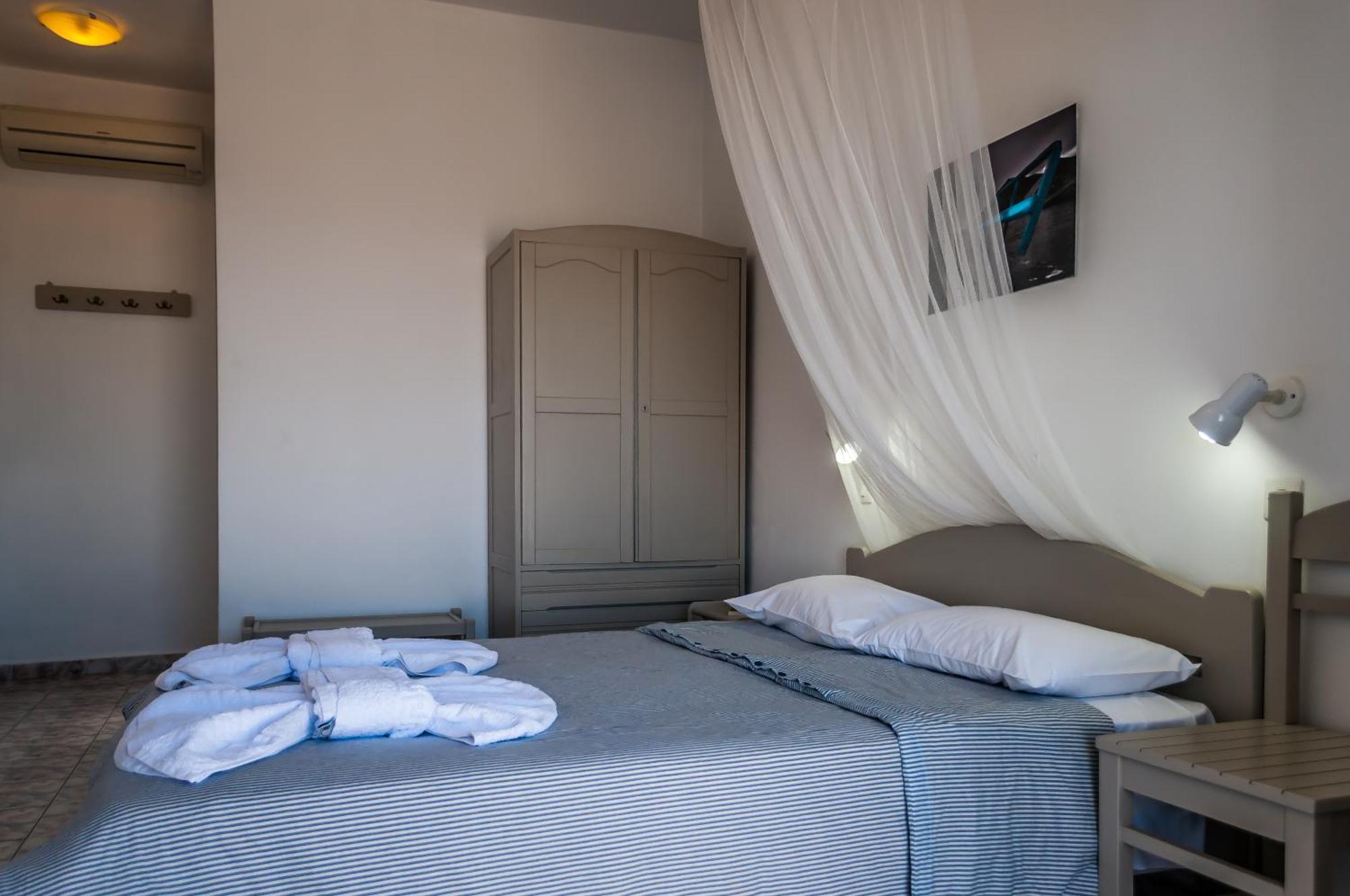 Agnanti View Hotel Páhena Kültér fotó